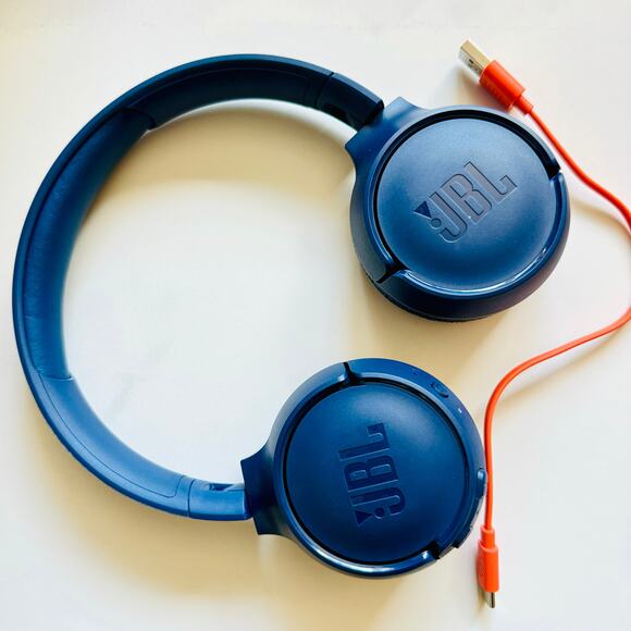 NEW JBL 510T Navy Blue Orange Wireless Bluetooth Over Ear Chunky Headphones - Picture 13 of 14